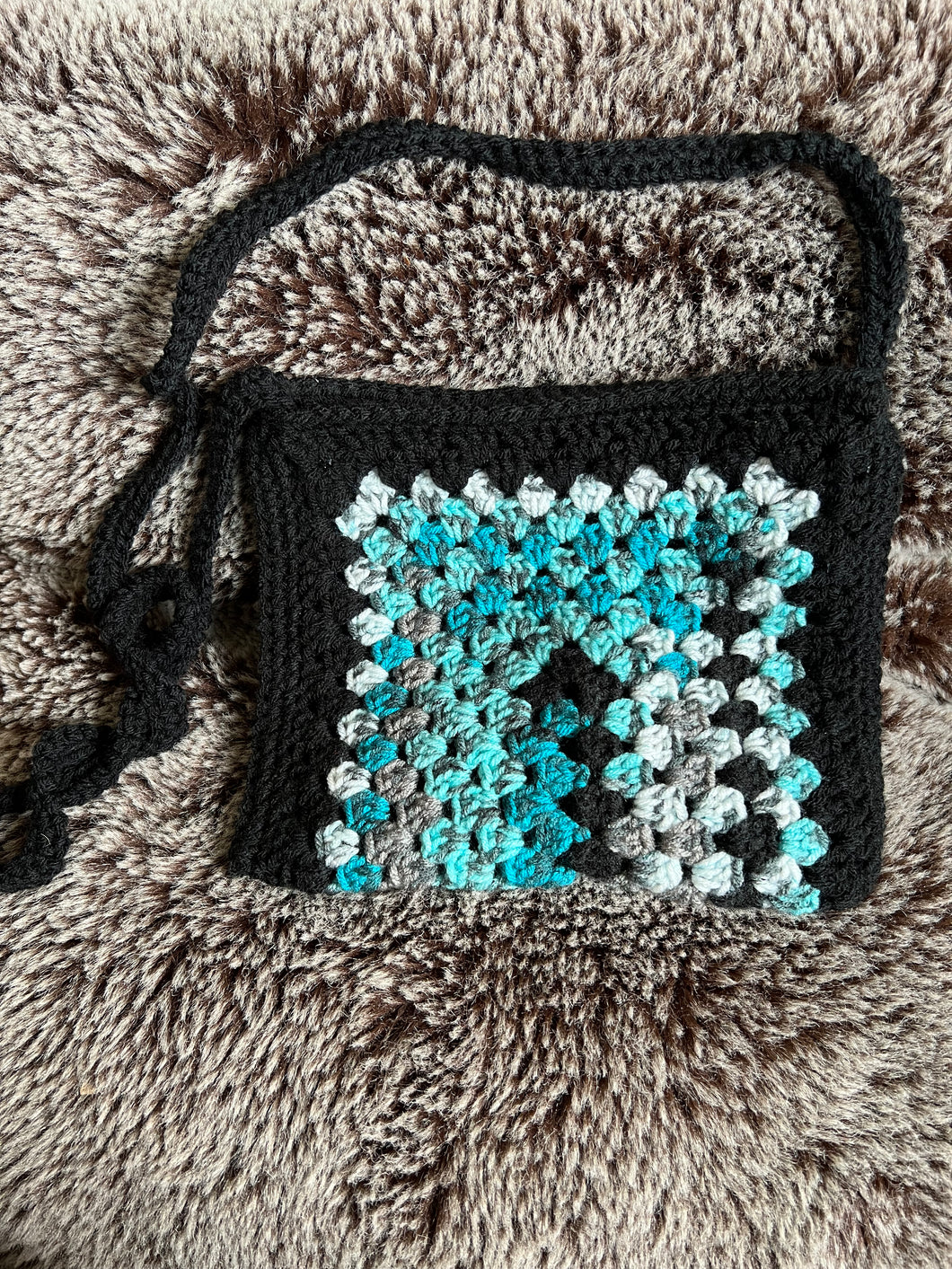 Large Crochet Crossbody Bag w/zippered insert